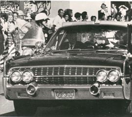 Figure 28. Enlarged Altgens photo taken at Z-255