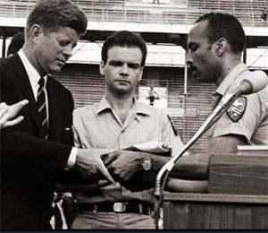 Cuban exile leader Manual Artime (center) with President Kennedy
